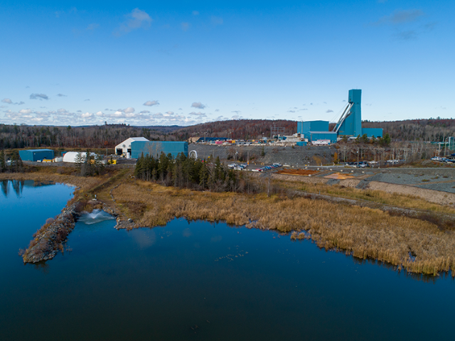 Placeholder alt for placeholder image